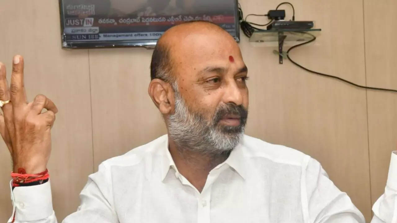 Bandi Sanjay: గంగుల ఇక మూట ముల్లె సర్దుకో..