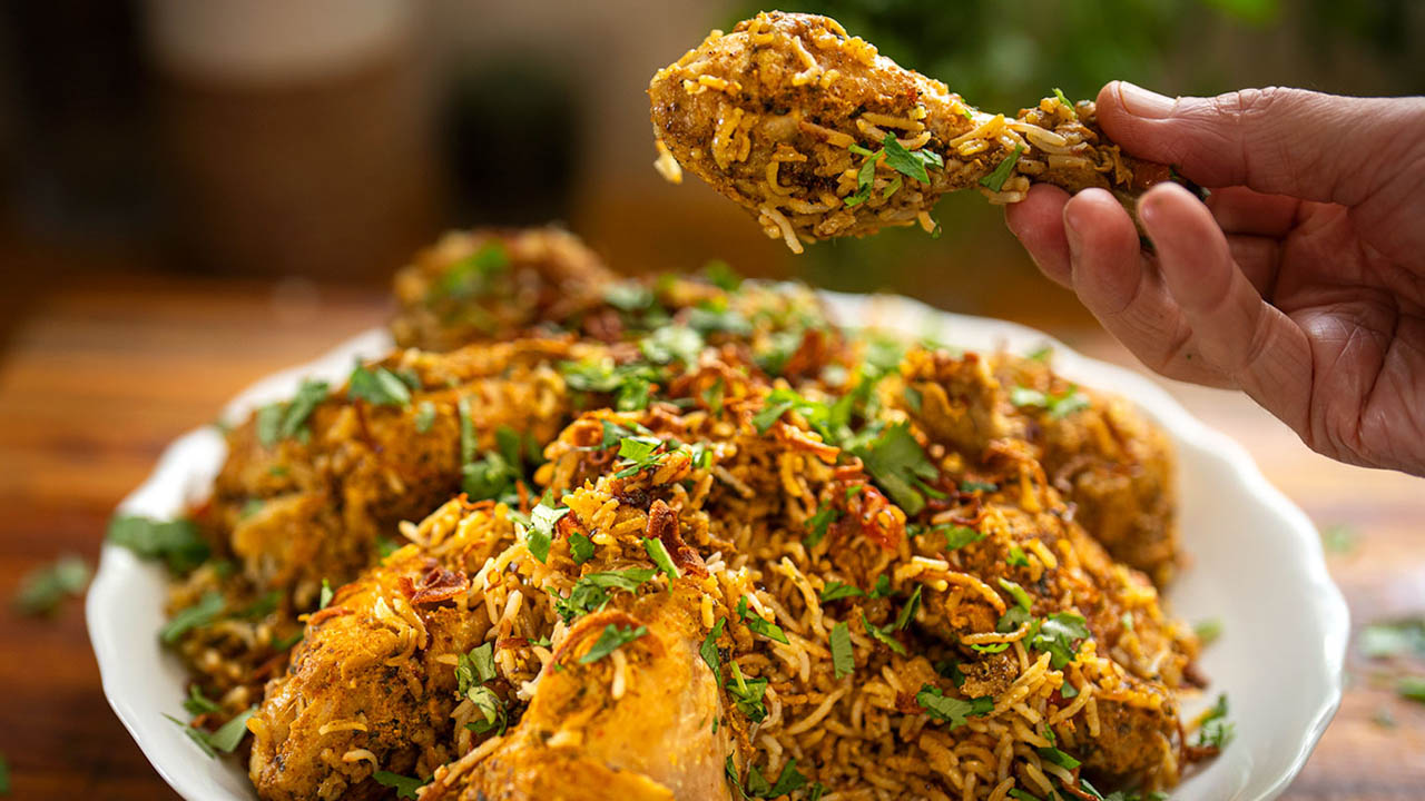 Biryani: డిసెంబర్ 31 నాటి రాత్రి ఇండియన్స్ ఎన్ని బిర్యానీలు ఆర్డర్ చేశారో తెలిస్తే..