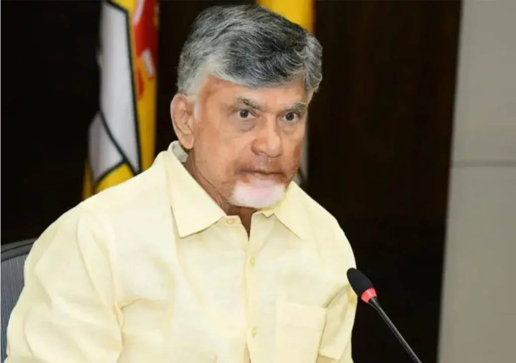 CM Chandrababu: ఇంత చేసి చెప్పాలి కదా.. లేదంటే ఎలా?