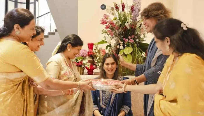 Mega Family: వీడియోతో మెగా ఫ్యామిలీ గుడ్ న్యూస్.. అల్లు ఫ్యామిలీ ఎక్కడ?