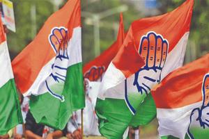 TCongress: టీ కాంగ్రెస్ నేతల ఫైట్.. అధిష్టానం లైట్..